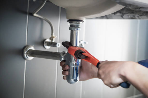 Best Faucet Repair  in Luxemburg, WI